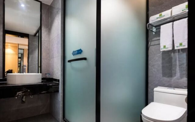 No.1 superior hotel (Dongguan Shipai Avenue store)