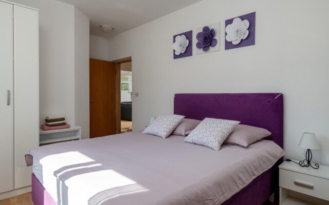 Beautiful Home in Breg Ivanovci With Wifi and 3 Bedrooms