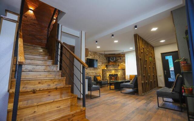Sno Inn Kazbegi