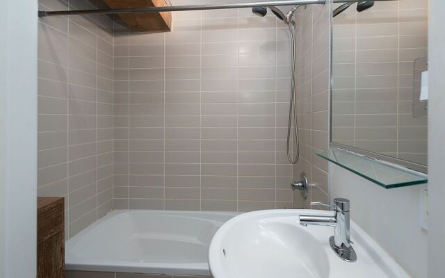 Grand 1BR in Old Montreal by Sonder