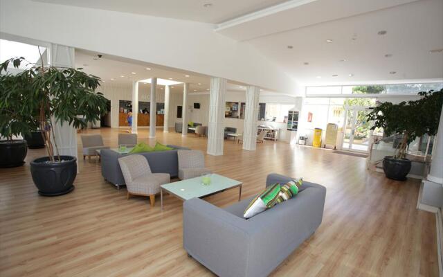 Checkin Bungalows Atlantida