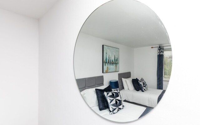 Lark Rise Apartments
