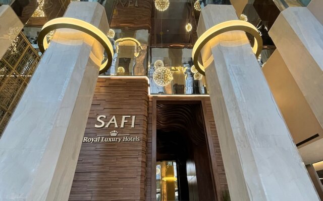 Safi Royal Luxury Metropolitan