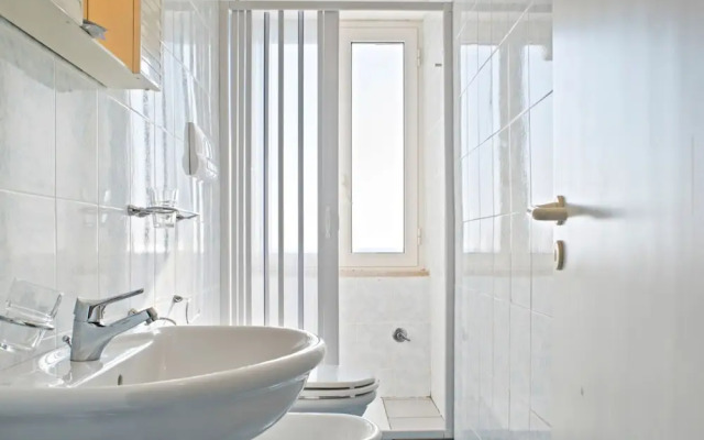 Quaint Apartment in Policastro Bussentino near Sea