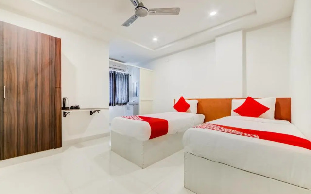 Airport Palace Hotel by OYO Rooms