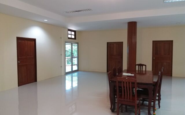 Phuaob Namsai Country Resort