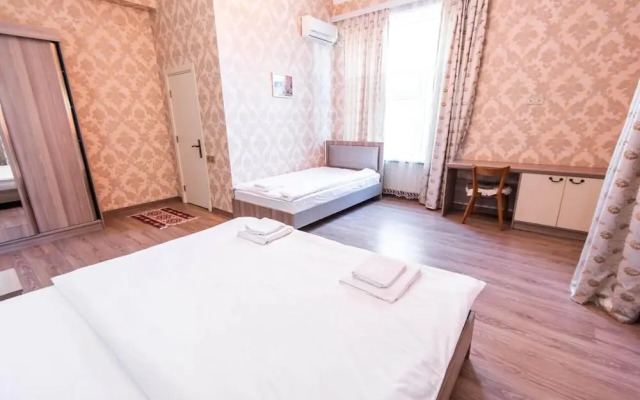 Damla Hotel Baku