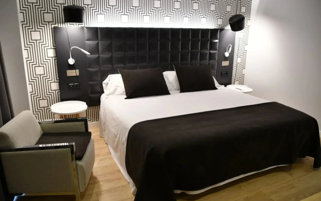 Отель B&B Hotel Tarragona Valls