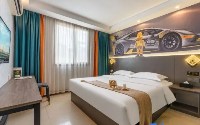 Jiangmen Danxia Hotel