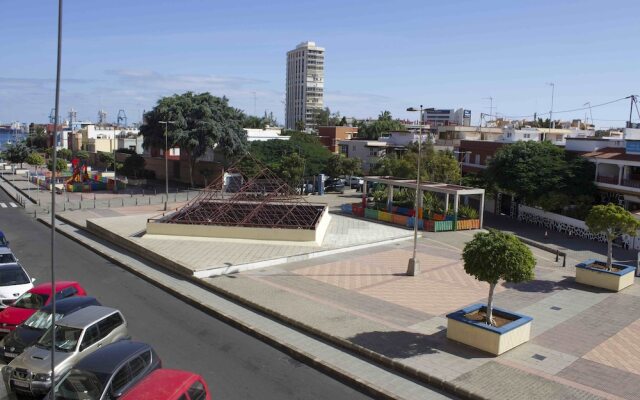 Luminoso y Céntrico Apartamento