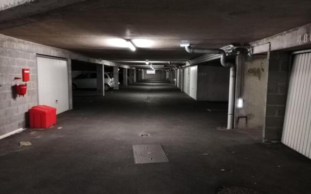Studio Centre-Ville avec Terrasse et Parking Sécurisé Gratuit