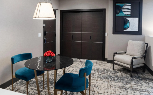 SpringHill Suites by Marriott Chicago Chinatown