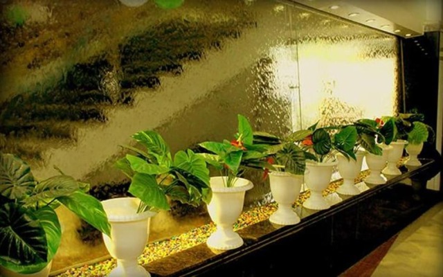 Fabhotel Prime Simna International