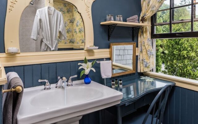 Samuel Durfee House B&B