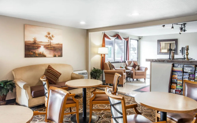 Cedars Inn Ellensburg