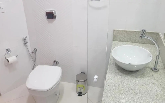 4 quartos na quadra da praia do forte