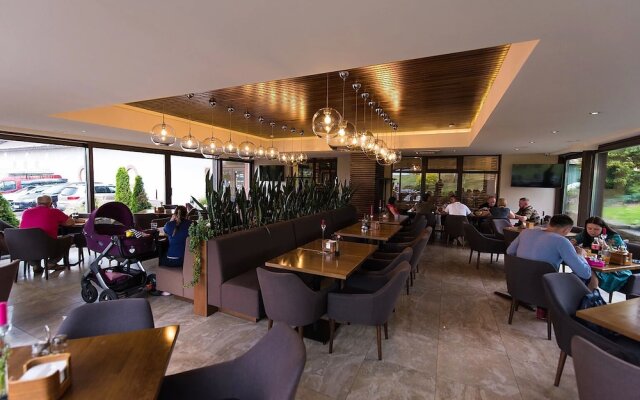 Porto Hotel