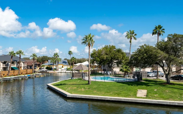 Bay House Condos #2706 - Nautical Nook