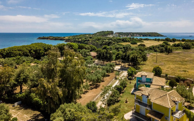 Porto Gerakas Villas