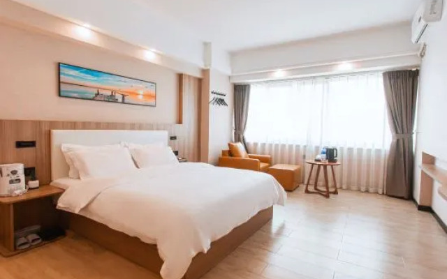 Xiamen Free Space Chain Hotel