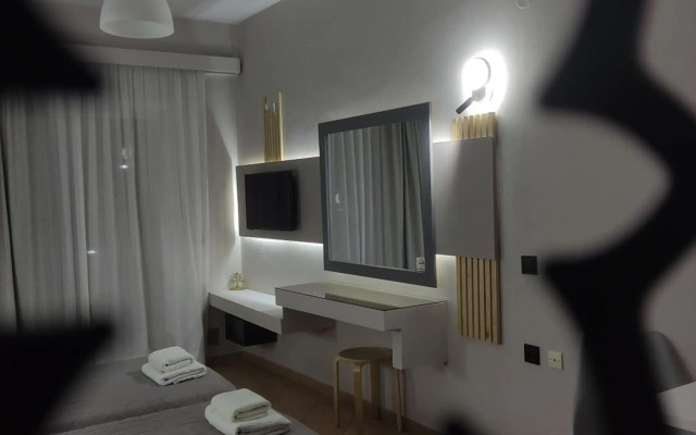 Olive Grove Hotel
