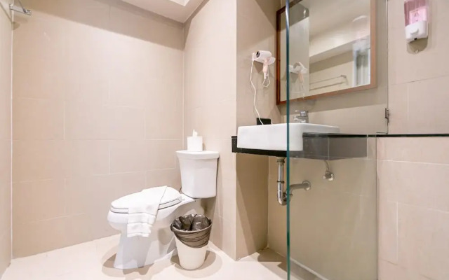 A Room Bangkok Sathorn