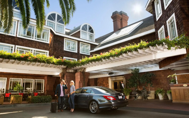 The Stanford Park Hotel