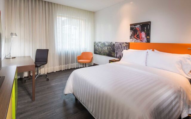 Hampton by Hilton Bogota Airport