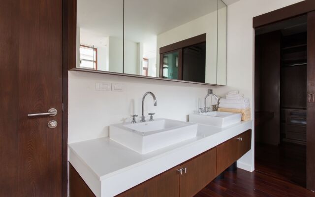 Amatapura Beach Villa 10