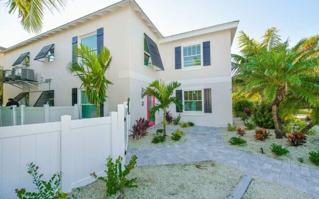 Beach Club Breeze by SKLRP