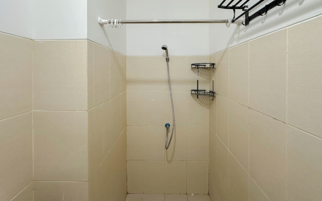 Adequate And Comfortable Studio At Bale Hinggil Apartment
