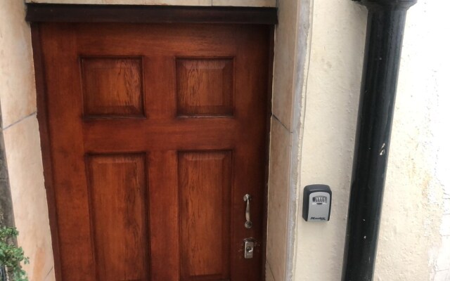 Zone 1 | Private | Fast wifi