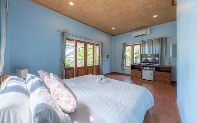 Sea Far Resort