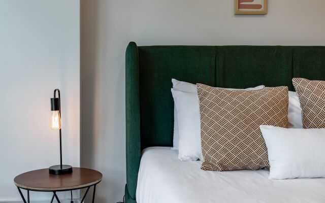 Casai Roma 1 BR Boutique Flat