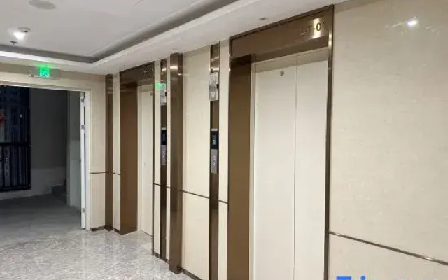 Lanzhou 23 E-sports Homestay (Wuyue Plaza)