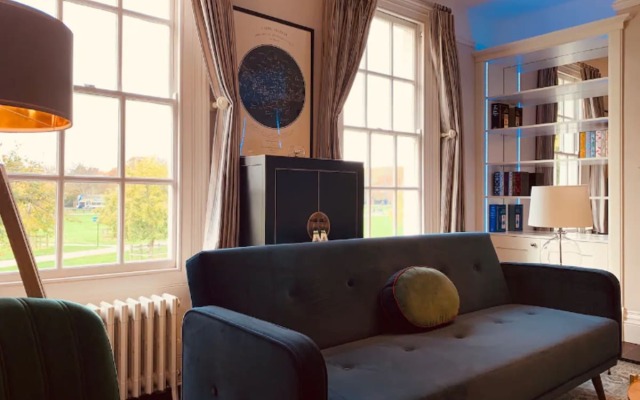 The Midsummer Common - Modern & Spacious 2bdr House With Garden