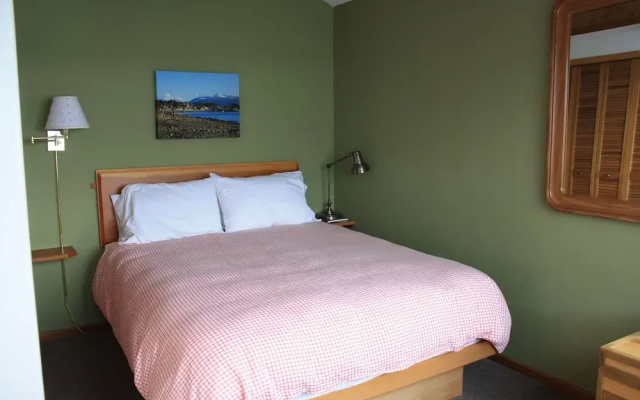 Orca Lodge