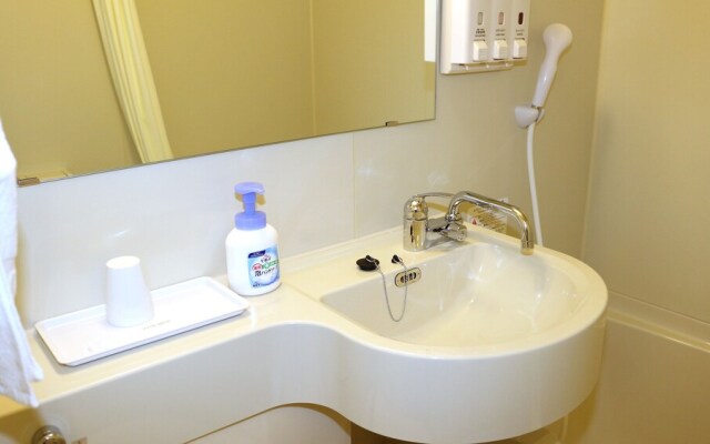 TOYOKO INN Tsubame-Sanjo Ekimae