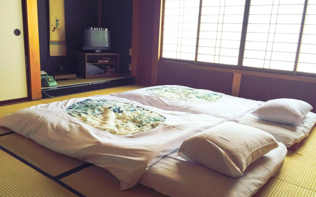 Ryokan Kaminaka – Guest Rooms – Takayama