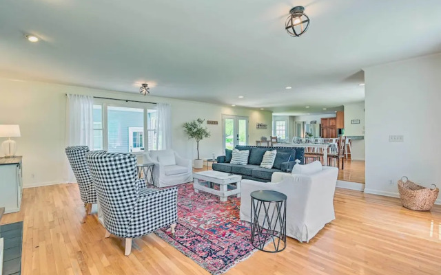 Chic Nashville-area Retreat w/ Private Pool!