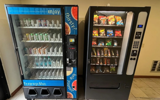 Studio 6 Suites Urbana, IL