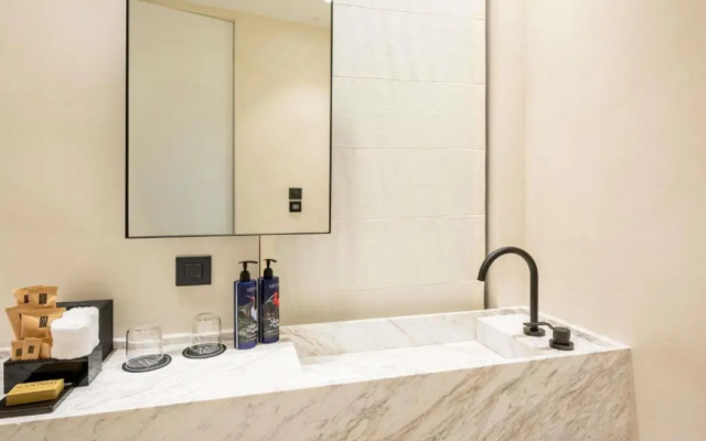 Athens Capital Suites-Mgallery Collection