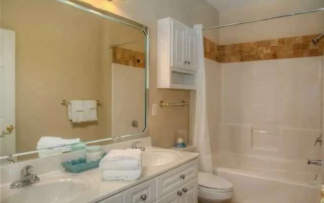 Magnolia Pointe Three-bedroom Apartment 201-4821