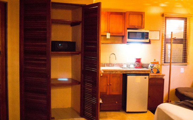 Cocos Cabañas Playa del Carmen Adults only