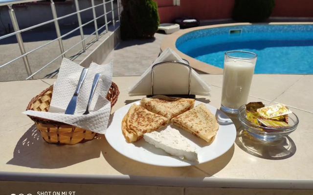Perla Beach