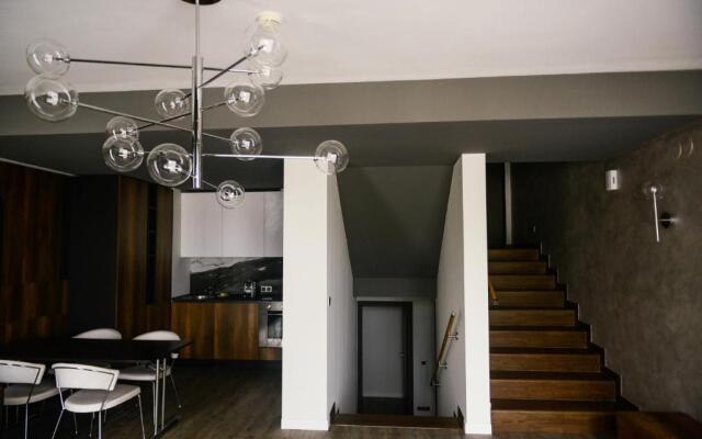 Silver Mountain Deluxe Suite B10