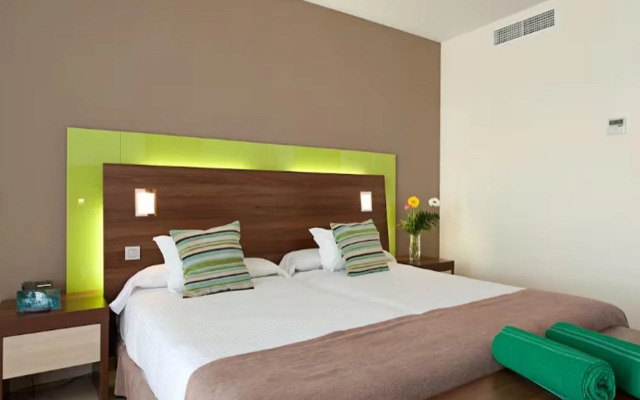 Hotel LIVVO Valle Taurito & Aquapark