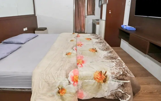 Juragan Room by ZUZU