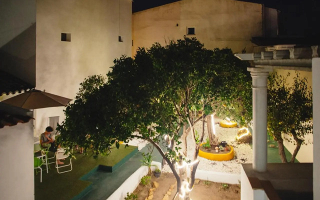 Orange 3 Hostel