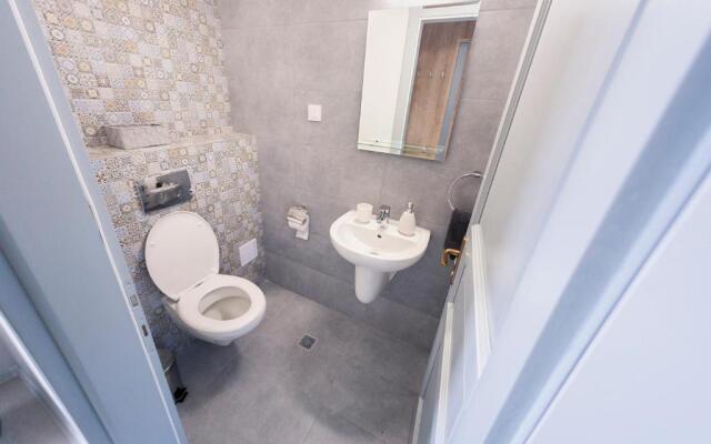 Central Luxury 3